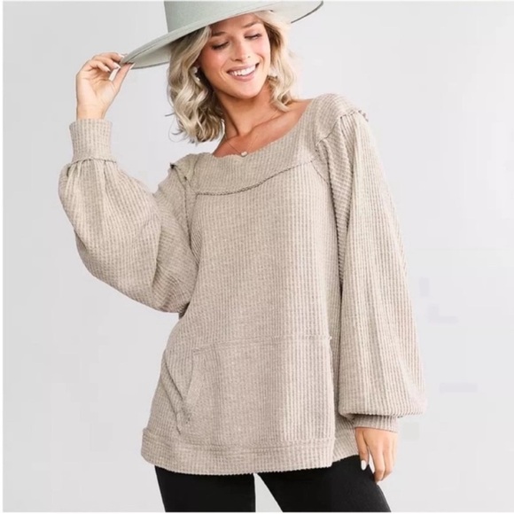 BKE Beige Ribbed Knit Top - Picture 1 of 11